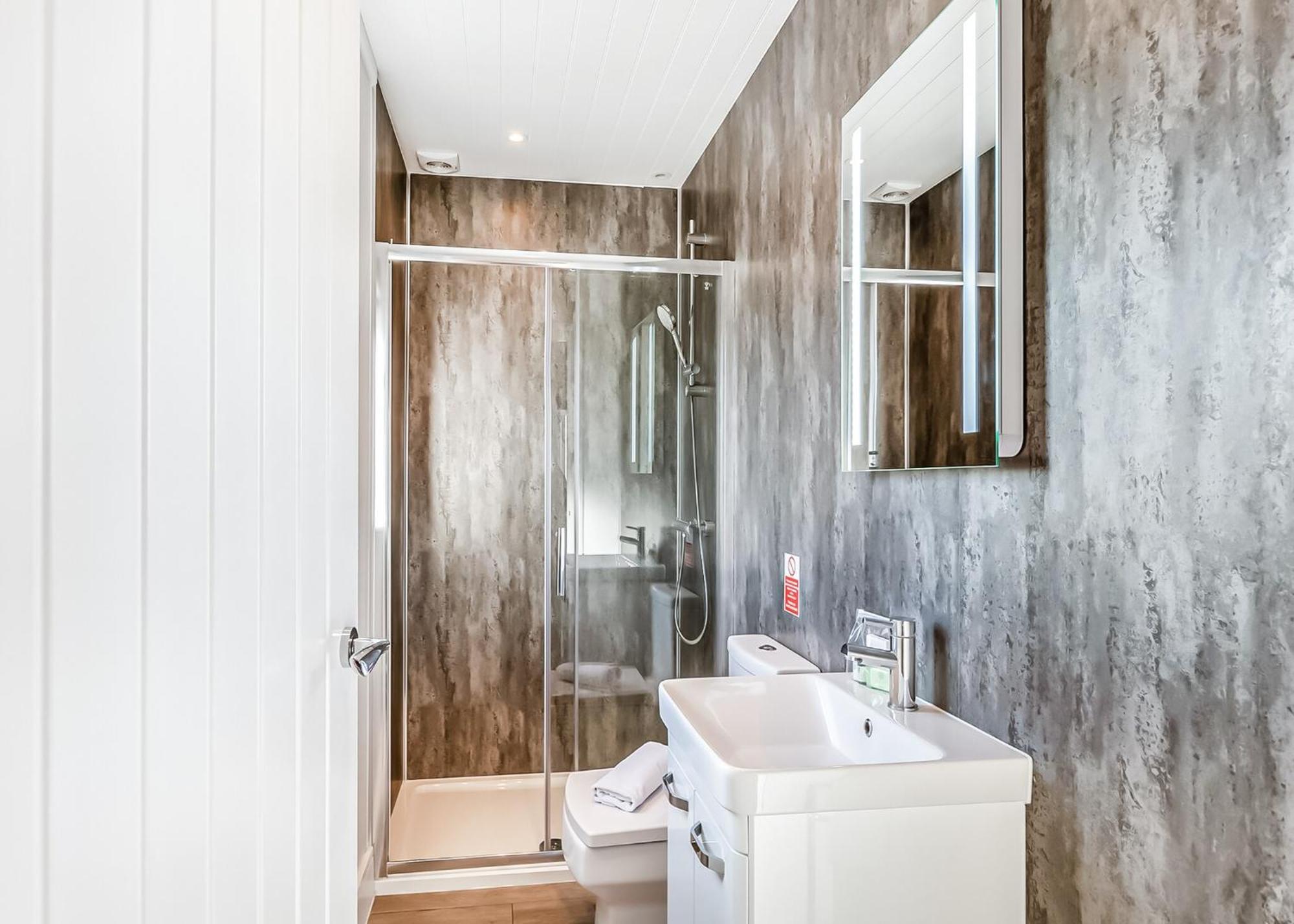 Waterside Hambleton Lakeside Lodges Poulton-le-Fylde Екстер'єр фото