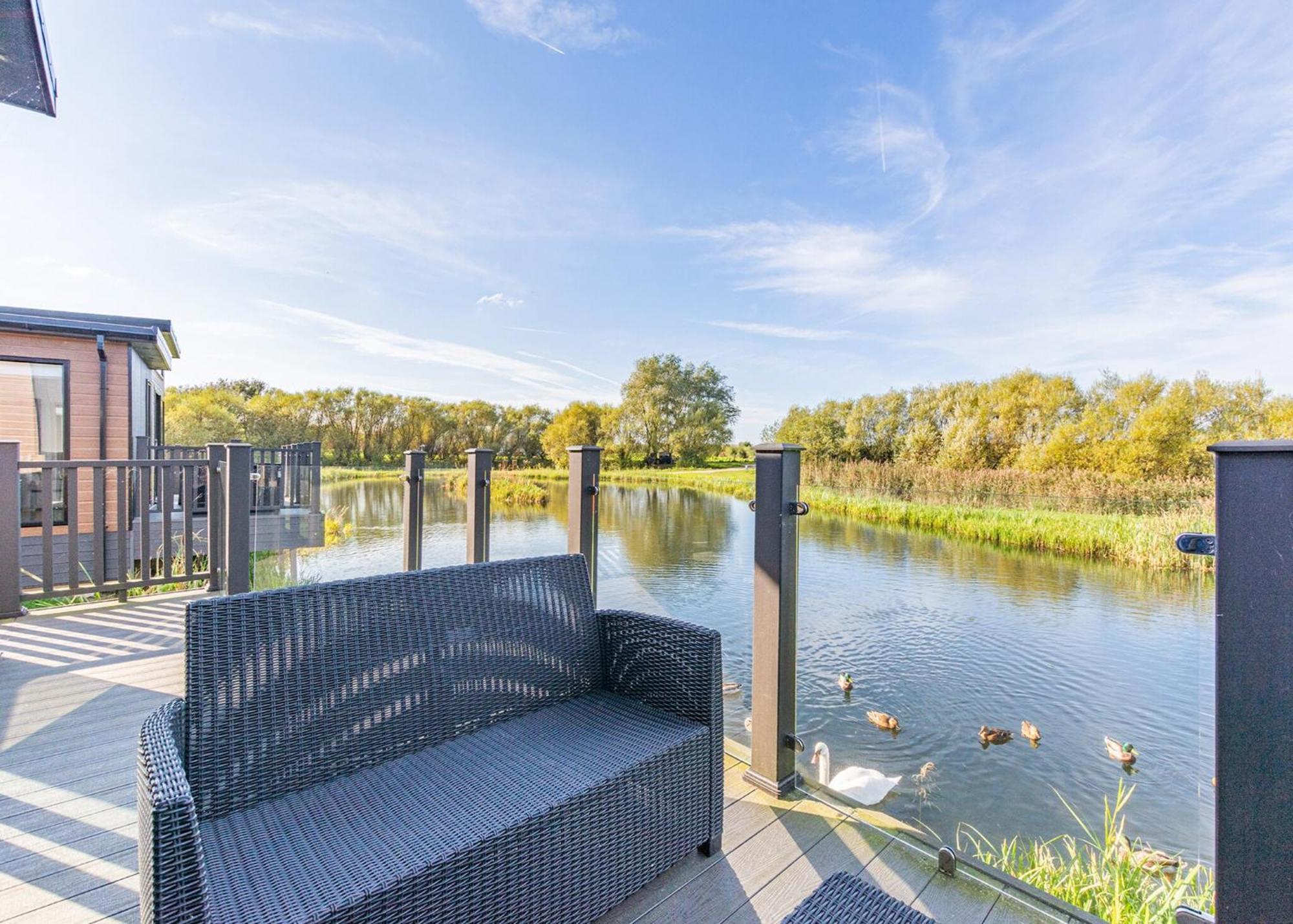 Waterside Hambleton Lakeside Lodges Poulton-le-Fylde Екстер'єр фото