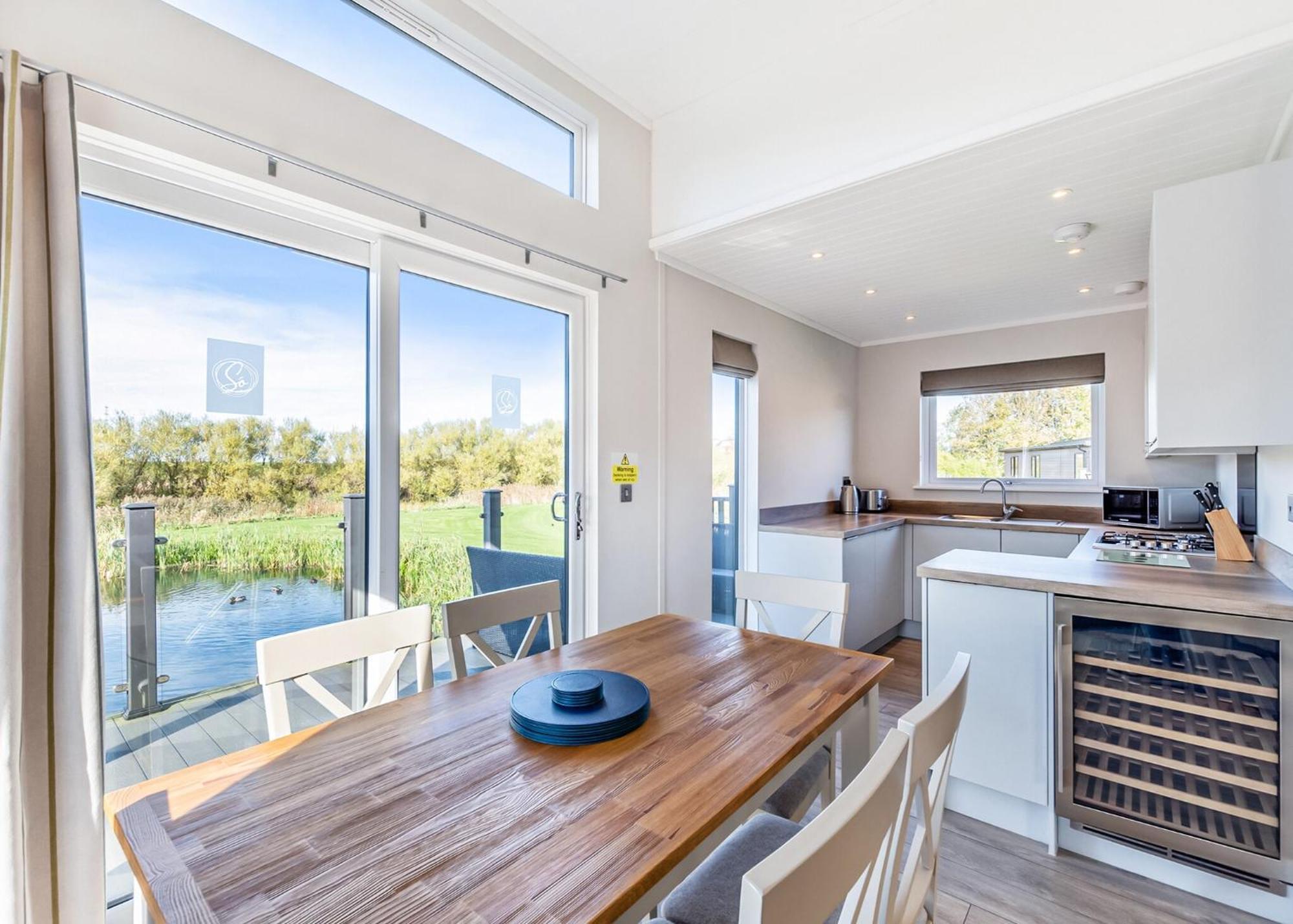Waterside Hambleton Lakeside Lodges Poulton-le-Fylde Екстер'єр фото